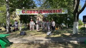 Фольклорный коллектив "Светоч" - "Роза белая".