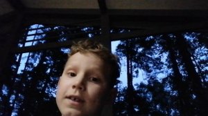 Пью чай на террасе