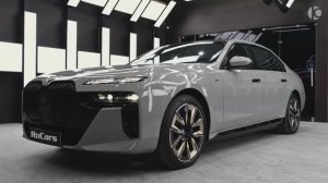 BMW 7 серии — суперлюксовый седан в деталях