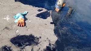 заливаю крышу на гараже