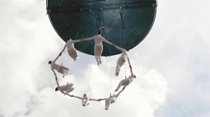 Международный фестиваль "Трапеция" на ВДНХ собрал лучших воздушных гимнастов со всей планеты