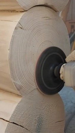 Торцы как попка младенца :-) Грубая шлифовка торцов оцилиндрованного бревна - Команда ПАКЛЯ