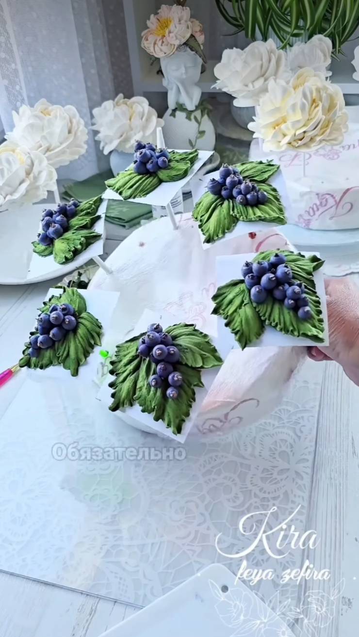 Смородина из зефира
