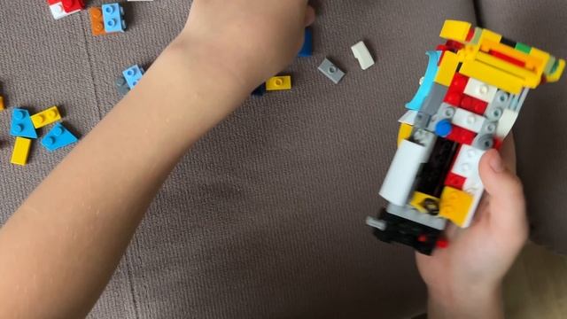 Собираем Ford Focus из Лего