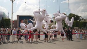 Мировой рекорд установлен на фестивале воздушных гимнастов "Трапеция"