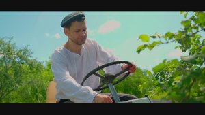 Музыкальный клип "Зелёные глаза".