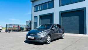 Hyundai Solaris, 2012 год