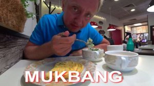 Мукбанг. Первый день без сахара. Не могу, хочу купить тортик.