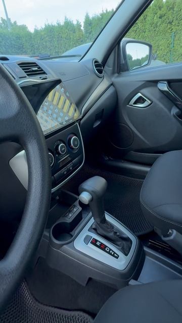 Lada Granta смотреть онлайн