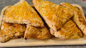 Сконы с яблоками и грецкими орехами / Идеальный рецепт яблочных скон к чаю на завтрак