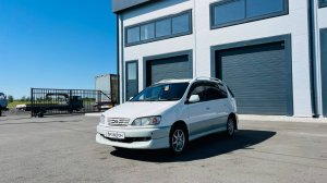 Toyota Ipsum, 1998 год