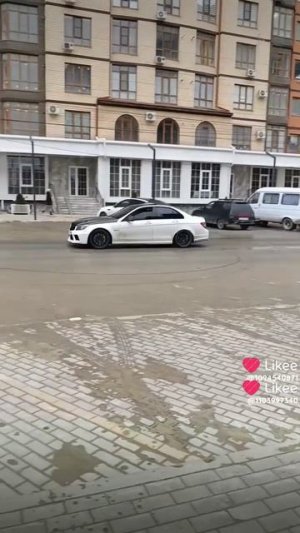 Классно дал на мерсе донат в профиле