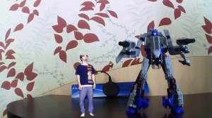 любуюсь роботом