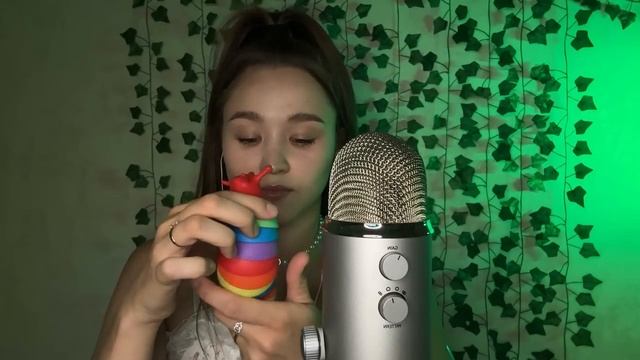 АСМР мои новые триггеры смотреть онлайн