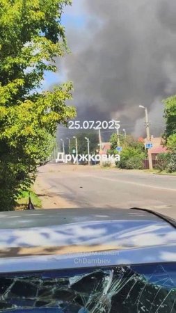 Детонация склада боеприпасов боевиков киевского режима в Дружковке (ДНР) после удара ВС РФ. 25 и...