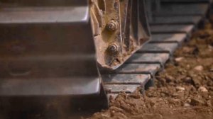 Отзыв машиниста о работе на бульдозере SEM 816D (строительство дорог)