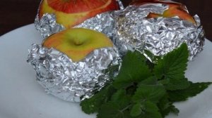 Диетический десерт из яблок