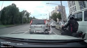 Гы )))) Заголовок сами придумайте. Пенза ДТП.