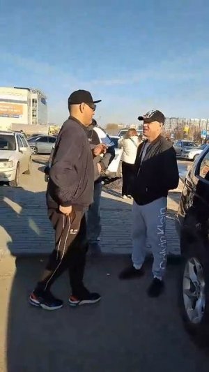Встреча Клуба BMW Барнаул 2025 ТРЦ Арена.
