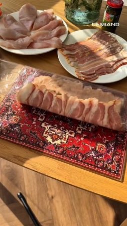 2 Мясной рулет с грибами и сыром