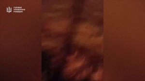 ГУР опубликовало кадры поджога истребителя Су-27УБ на учебном военном аэродроме Армавир в Красно...