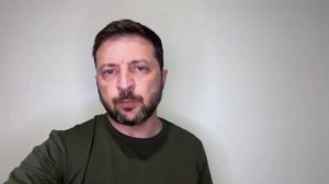 На фоне массовых протестов на Украине Зеленский пообещал закончить войну уже в следующем году !!!