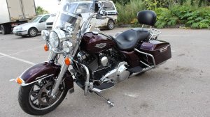 Harley-Davidson flhr