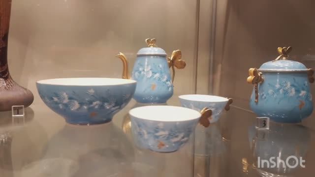 Выставка "Insecta. Насекомые в искусстве" в Кусково в Москве.