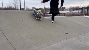 🛹 Могут ли роботы выполнять крутые трюки на скейтборде?!