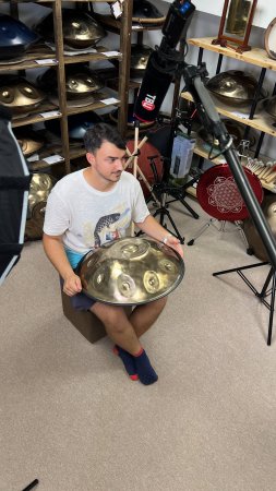 Съемки команды Nhoc Handpans для ТВЦ: влияние ханга на человека