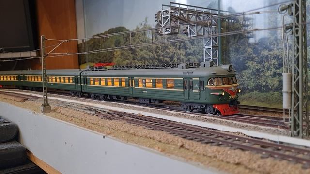 ЭР10-004 смотреть онлайн