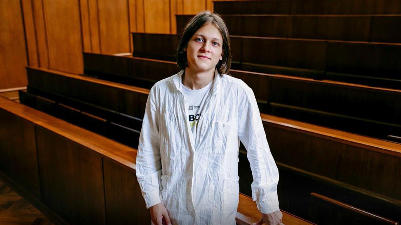 Российские школьники триумфально вернулись на Родину с Международной олимпиады по биологии