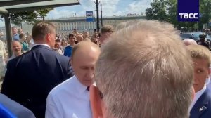 Бывший моряк эмоционально пообщался с Путиным в Петербурге