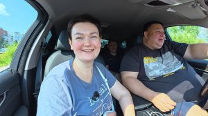 НАКОНЕЦ Встретились с дядей Серёжей, он прокатил нас на своей КРУТОЙ машине по Питеру) Болтаем Влог