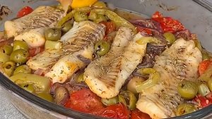 Запечённая ТРЕСКА с овощами...🐟🍅😋    Рецепт в описании ✍️