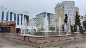 Тюмень. Фонтан у ДК "Нефтяник"