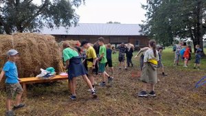 дети из спортивного лагеря на "Русском берегу"