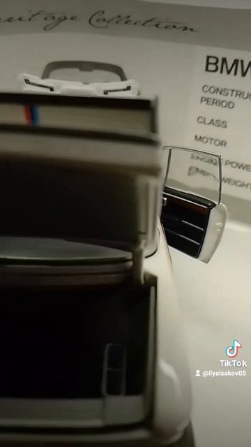 БМВ новая модель 1:18 масштаб смотреть онлайн