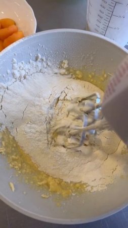 Безумно вкусный пирог с абрикосами