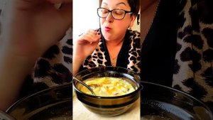 Он открыл машину, а там его жена и два парня🤷♂️🤷♂️🤷♂️Под еду Истрии из жизни/Мукбанг