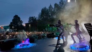 Шоу для городских мероприятий и больших площадок: "Северное сияние" от шоу QUINTESSENCE