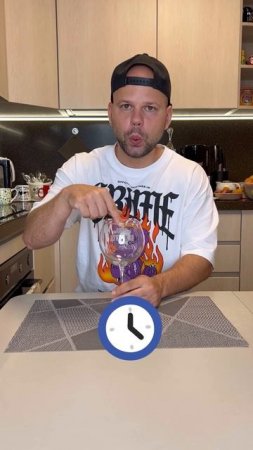 Коктейль своими руками! Смешай сок и шампанское! Как вам результат?