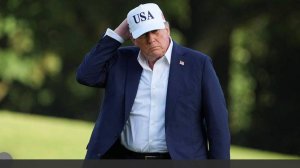 В США демократы потребовали книгу Эпштейна с компрометирующим рисунком Трампа