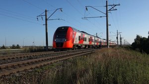 Электропоезд ЭС1П-017 №744А Нижний Новгород - Киров на перегоне Нижний Новгород - Толоконцево