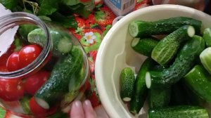 Маринование огурцов.