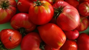 Закрутила компот из малины и огурцы по- своему рецепту/ Начала сушить приправу на зиму/