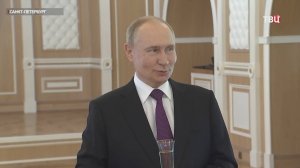Путин отметил День ВМФ в Петербурге. Главное / События на ТВЦ