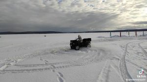 жена решила попробовать квадр .