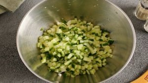 Диетический салат из моркови