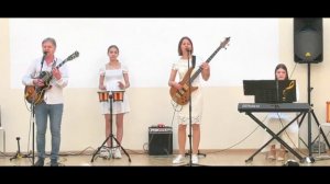 "Под звездами балканскими" в исполнении ансамбля "Джаз-лайнер"